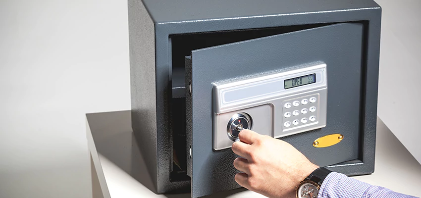 Jewelry Safe Unlocking Service in Garden Acres, California